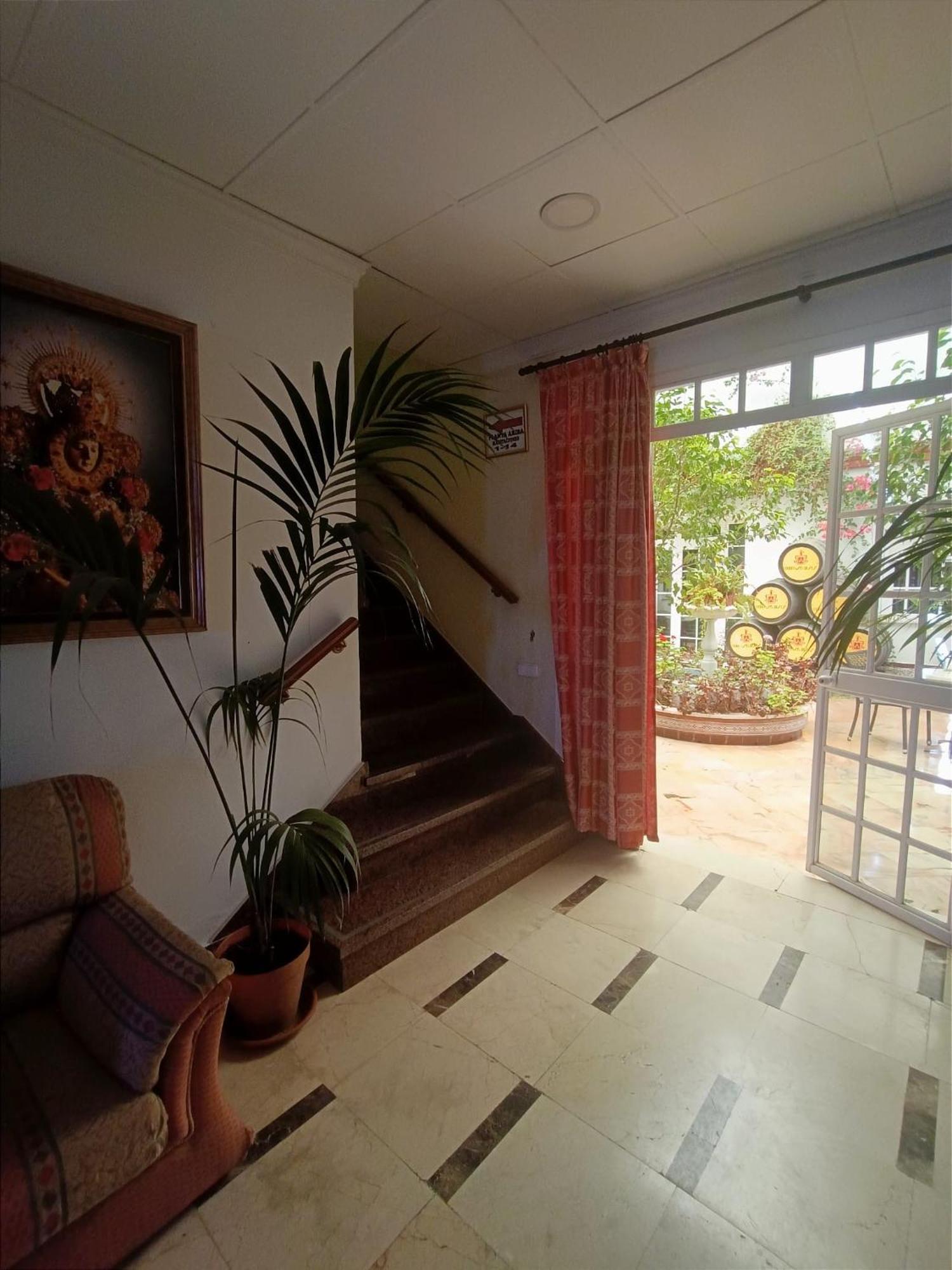 Hostal El Lirio Бойюйос пар дел Кондадо Екстериор снимка